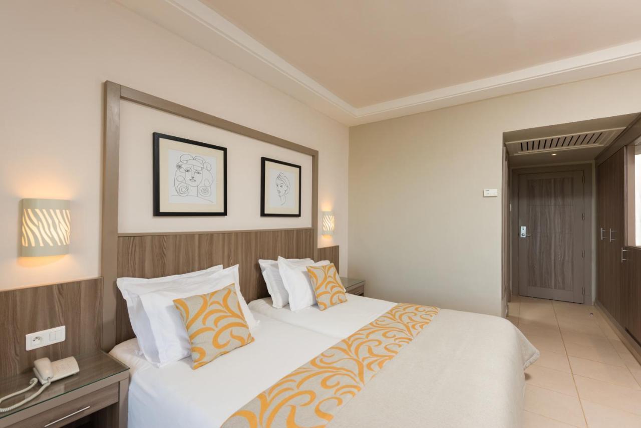 Iberostar Waves Mehari Djerba Hotell Taguermess Exteriör bild