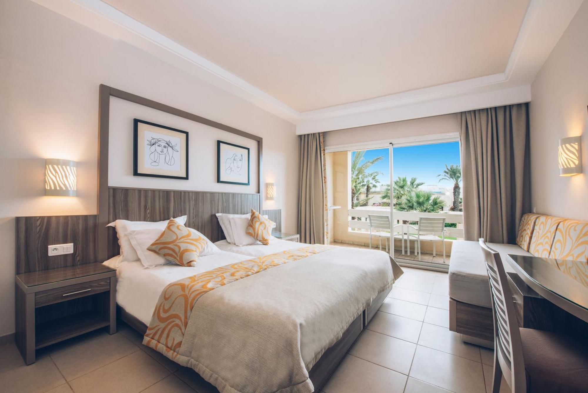 Iberostar Waves Mehari Djerba Hotell Taguermess Exteriör bild