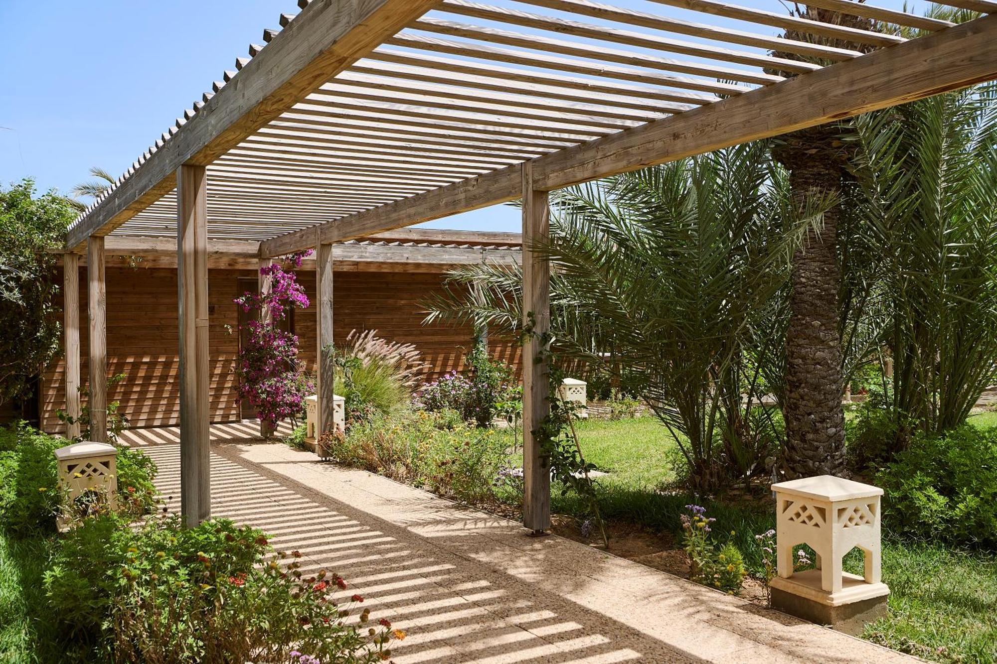 Iberostar Waves Mehari Djerba Hotell Taguermess Exteriör bild